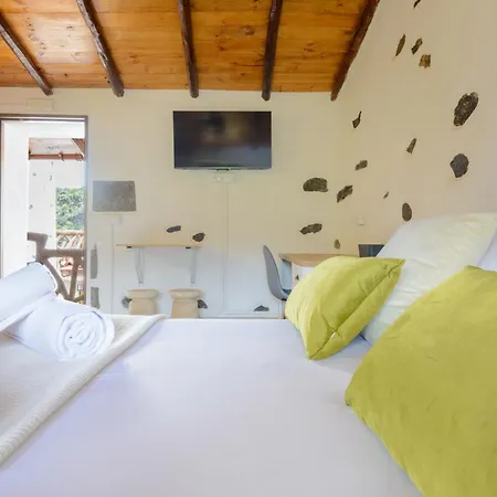 Hotel Quinta Entre Palmeras *